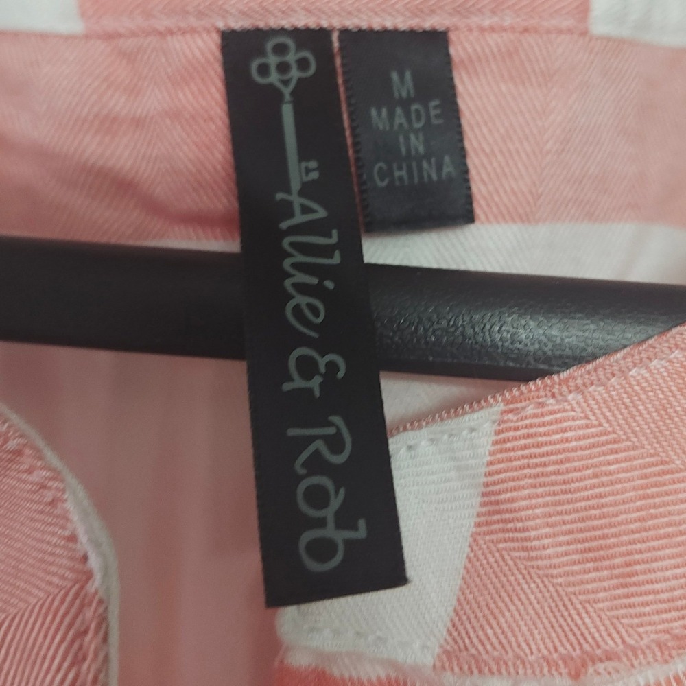 Allie & Rob Coral White Stripe Sleeveless Top Shirt Women's Size Medium M - Picture 3 of 7